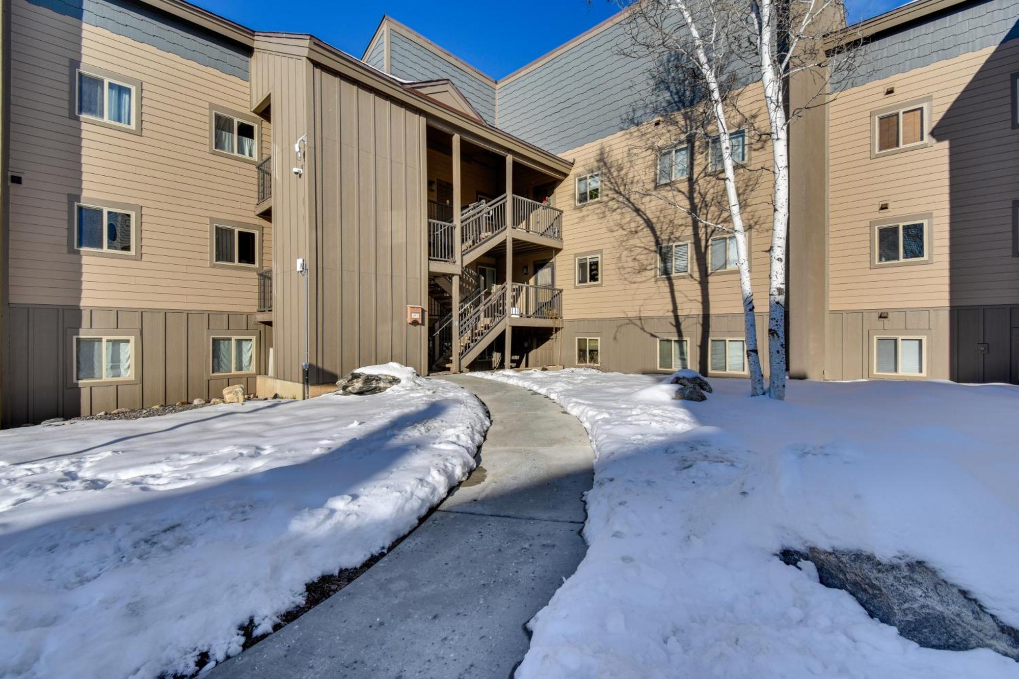 Central Steamboat Condo Outdoor Hot Tub And Pool! Стимбот Спрингс Экстерьер фото
