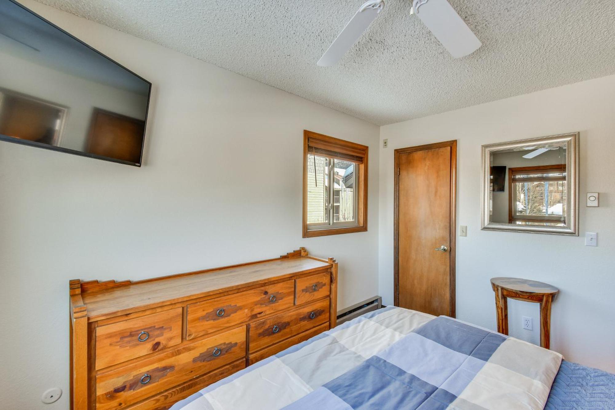 Central Steamboat Condo Outdoor Hot Tub And Pool! Стимбот Спрингс Экстерьер фото